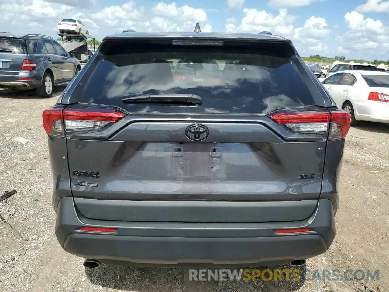 6 Photograph of a damaged car 2T3W1RFV3NC205153 TOYOTA RAV4 2022