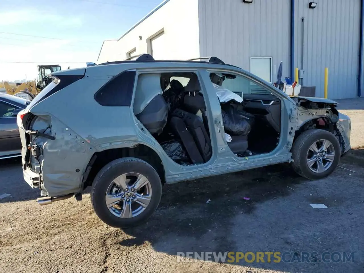 3 Photograph of a damaged car 2T3W1RFV3NW194685 TOYOTA RAV4 2022