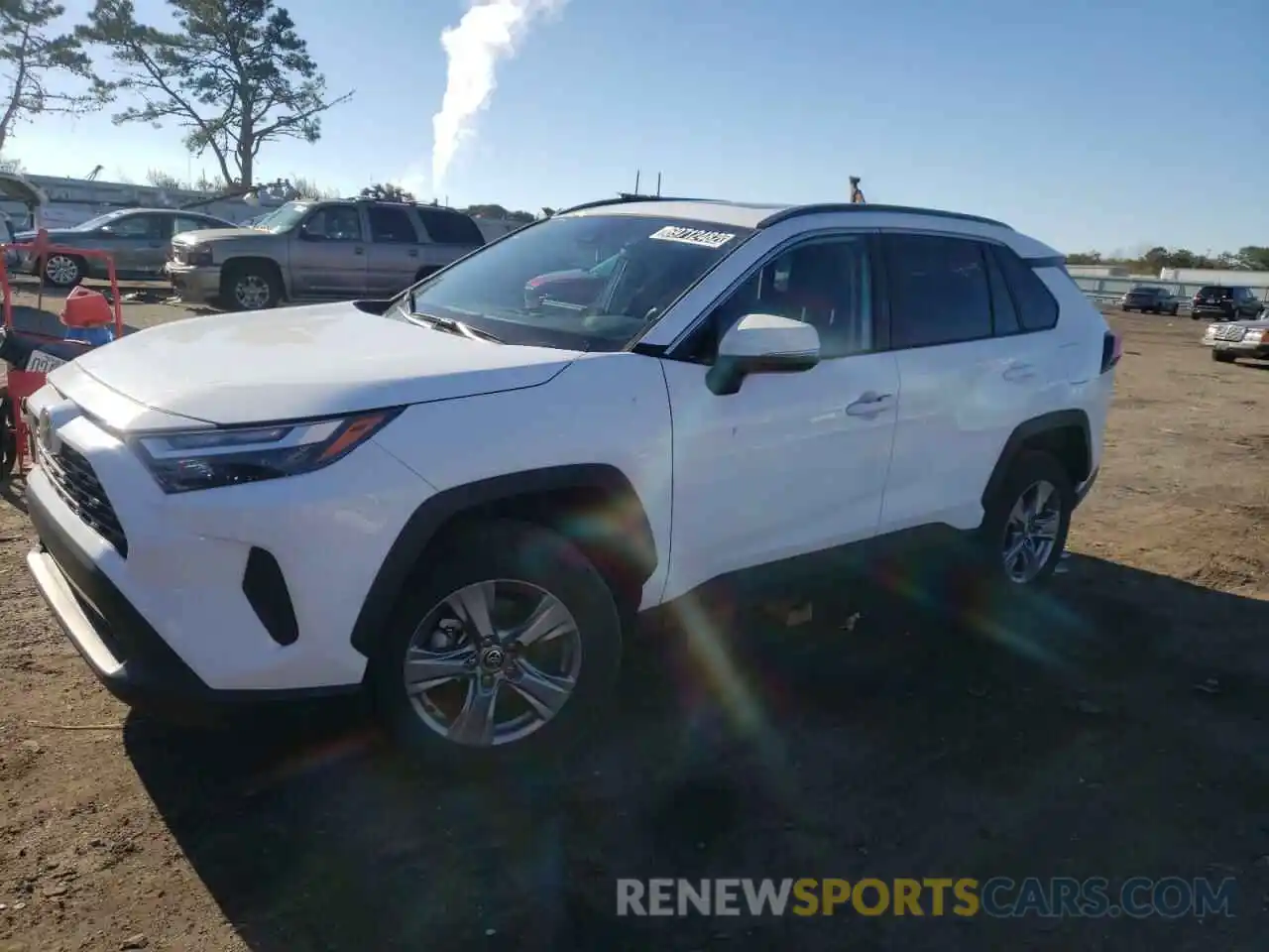 1 Photograph of a damaged car 2T3W1RFV4NC180215 TOYOTA RAV4 2022