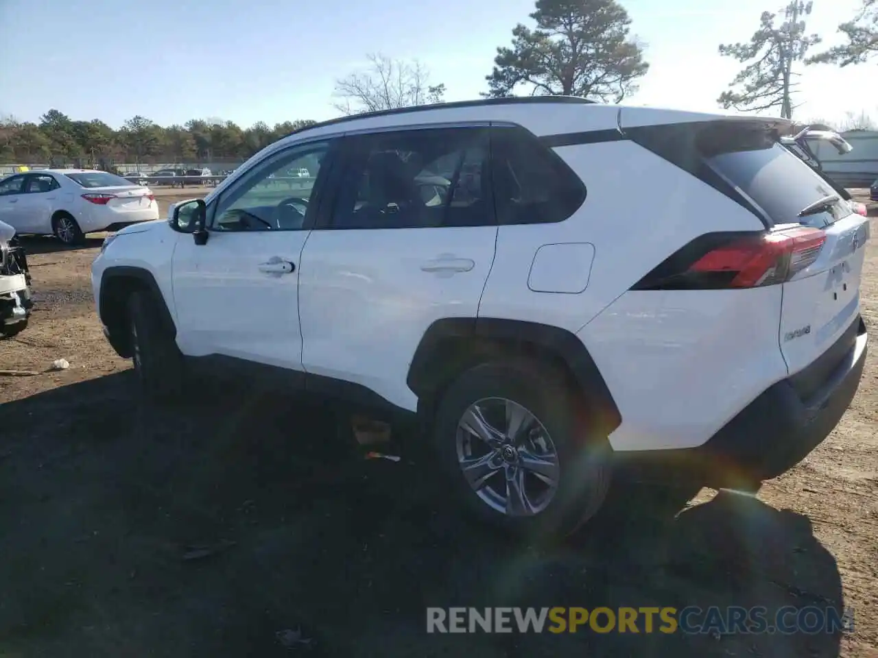 2 Photograph of a damaged car 2T3W1RFV4NC180215 TOYOTA RAV4 2022