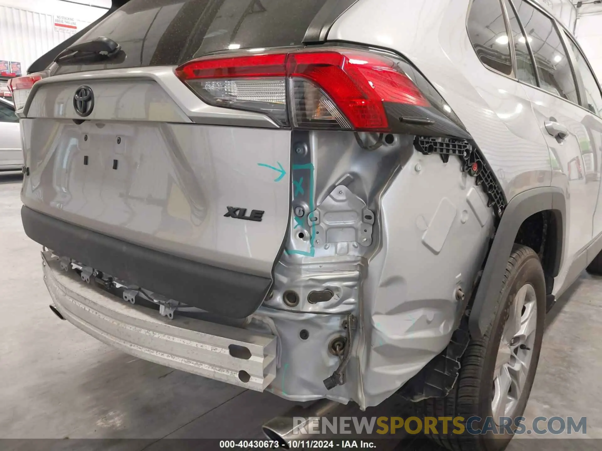 6 Photograph of a damaged car 2T3W1RFV4NC194485 TOYOTA RAV4 2022