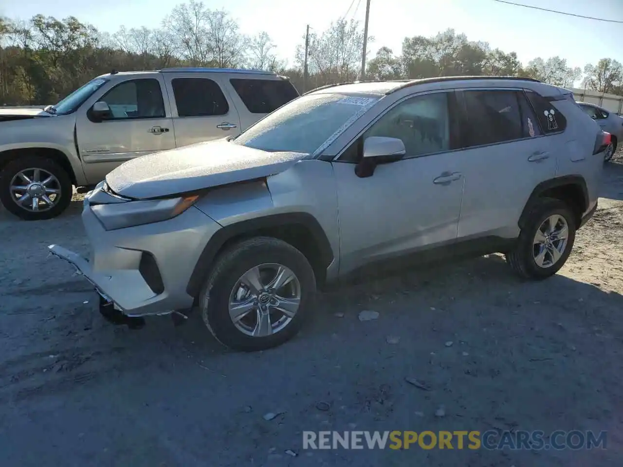 1 Photograph of a damaged car 2T3W1RFV4NC206232 TOYOTA RAV4 2022