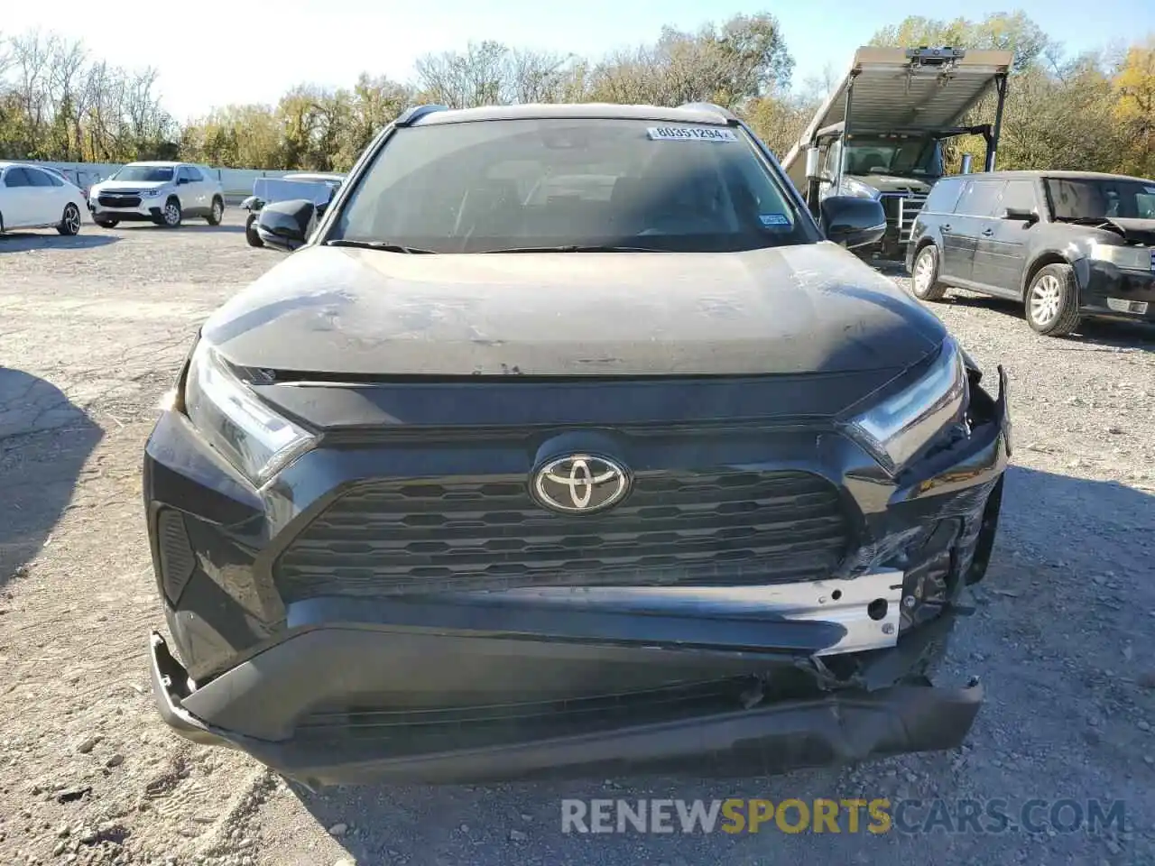 5 Photograph of a damaged car 2T3W1RFV4NW209176 TOYOTA RAV4 2022