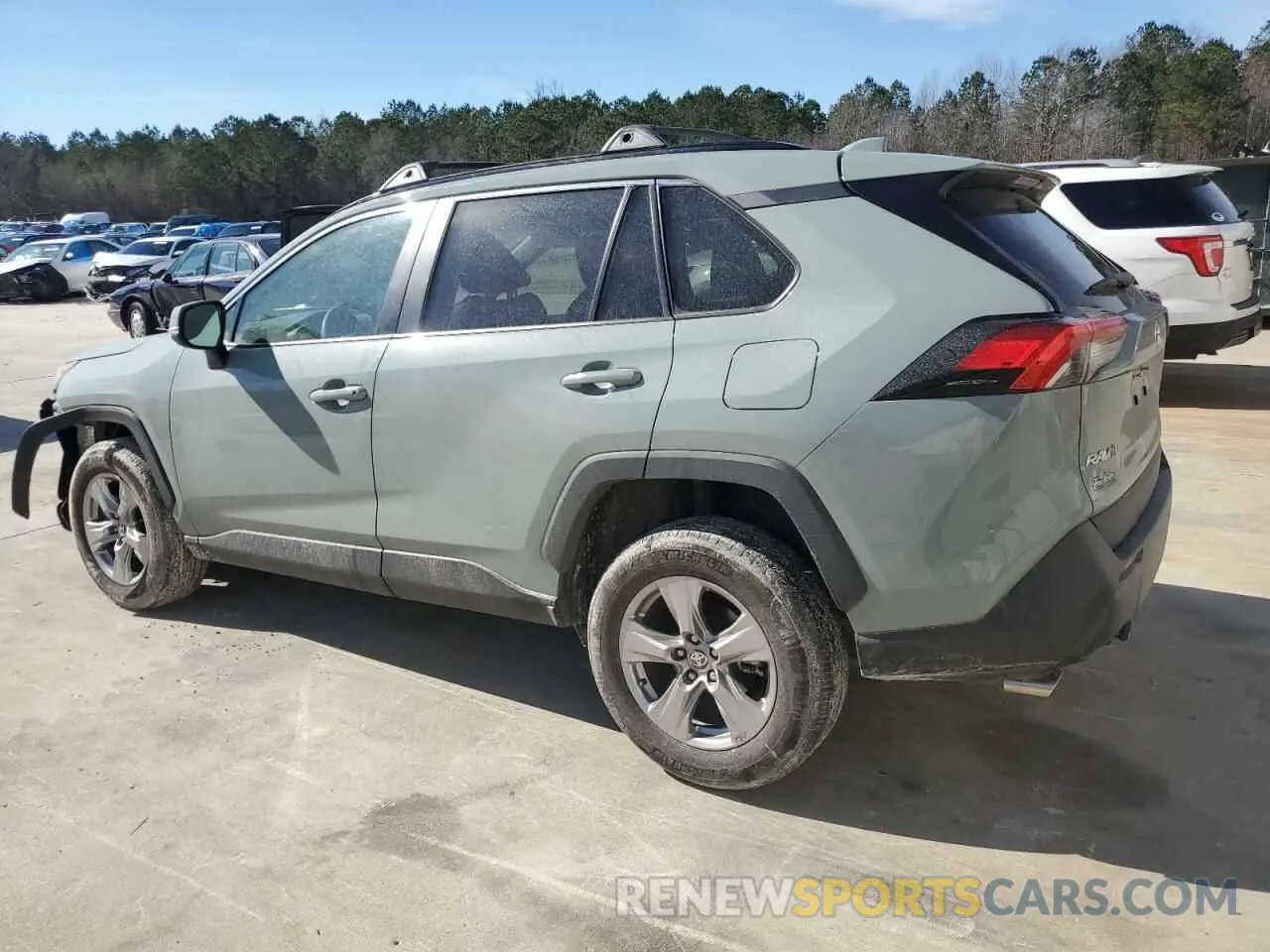 2 Photograph of a damaged car 2T3W1RFV4NW211316 TOYOTA RAV4 2022