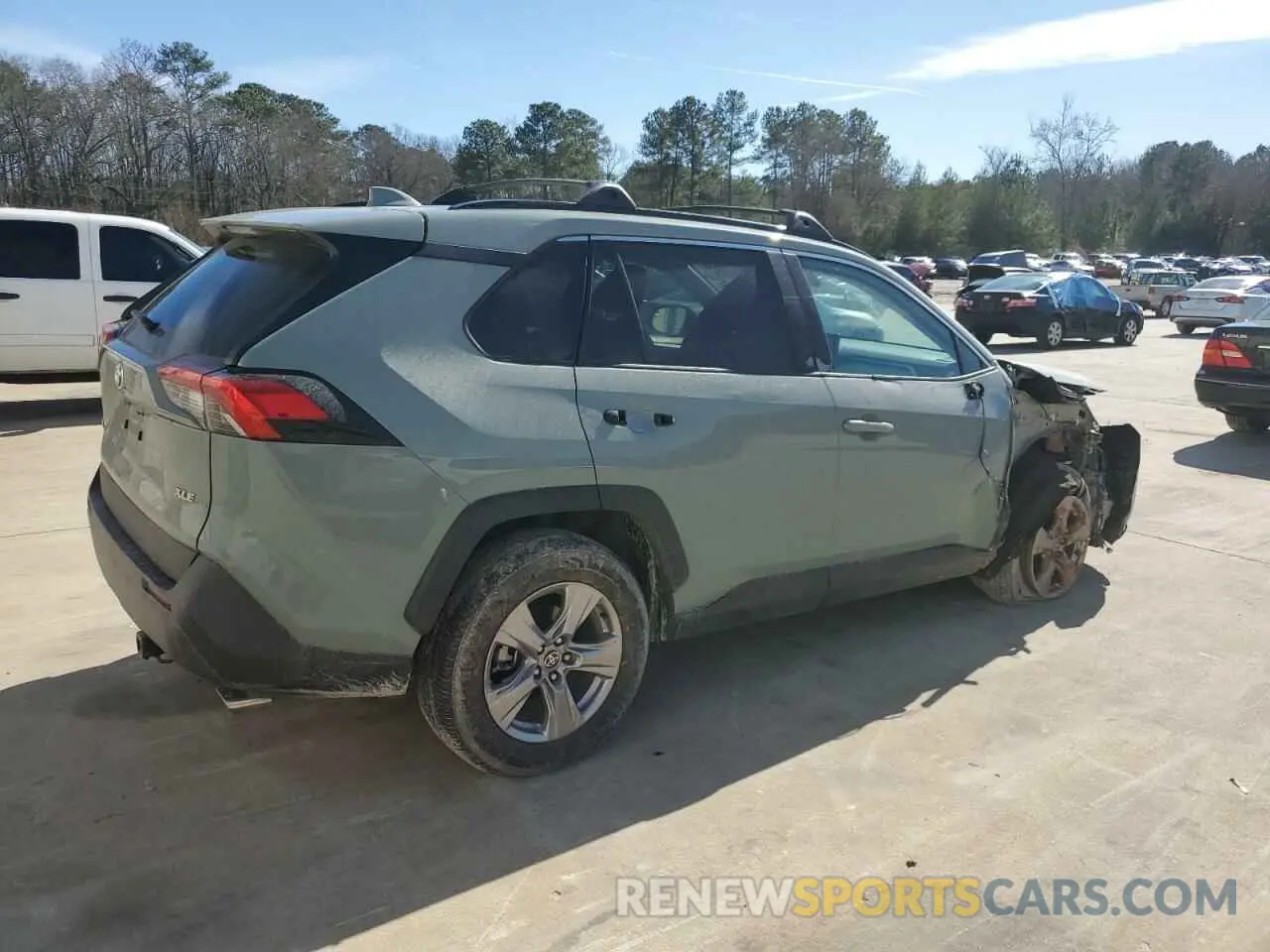 3 Photograph of a damaged car 2T3W1RFV4NW211316 TOYOTA RAV4 2022