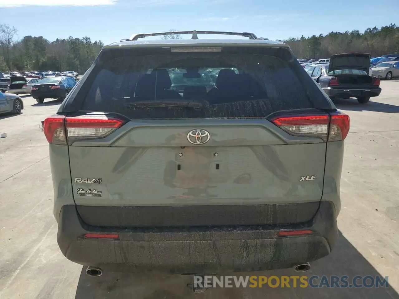 6 Photograph of a damaged car 2T3W1RFV4NW211316 TOYOTA RAV4 2022