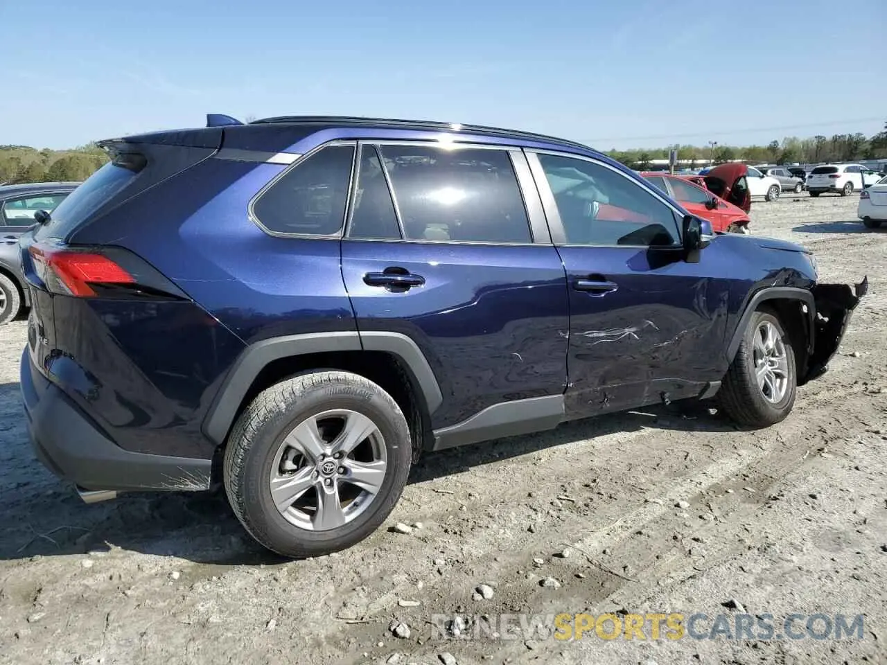 3 Photograph of a damaged car 2T3W1RFV4NW218962 TOYOTA RAV4 2022