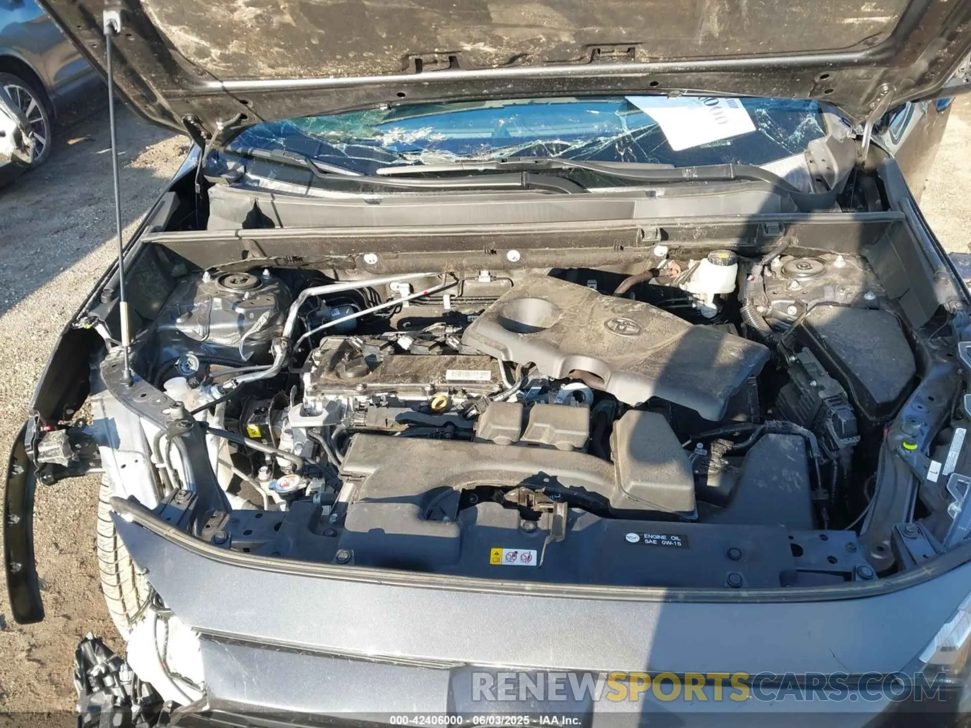 10 Photograph of a damaged car 2T3W1RFV4NW226334 TOYOTA RAV4 2022