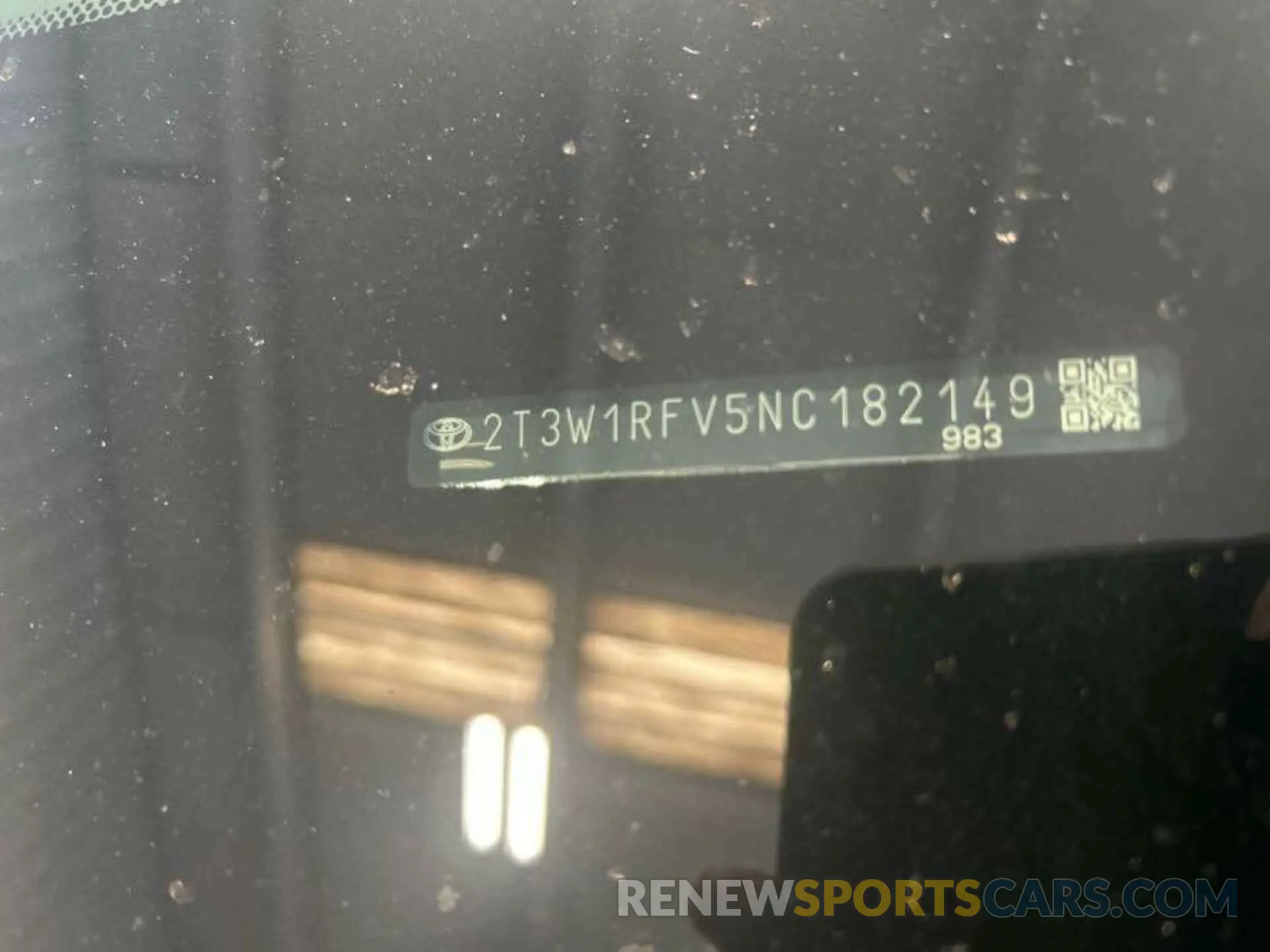 2 Photograph of a damaged car 2T3W1RFV5NC182149 TOYOTA RAV4 2022