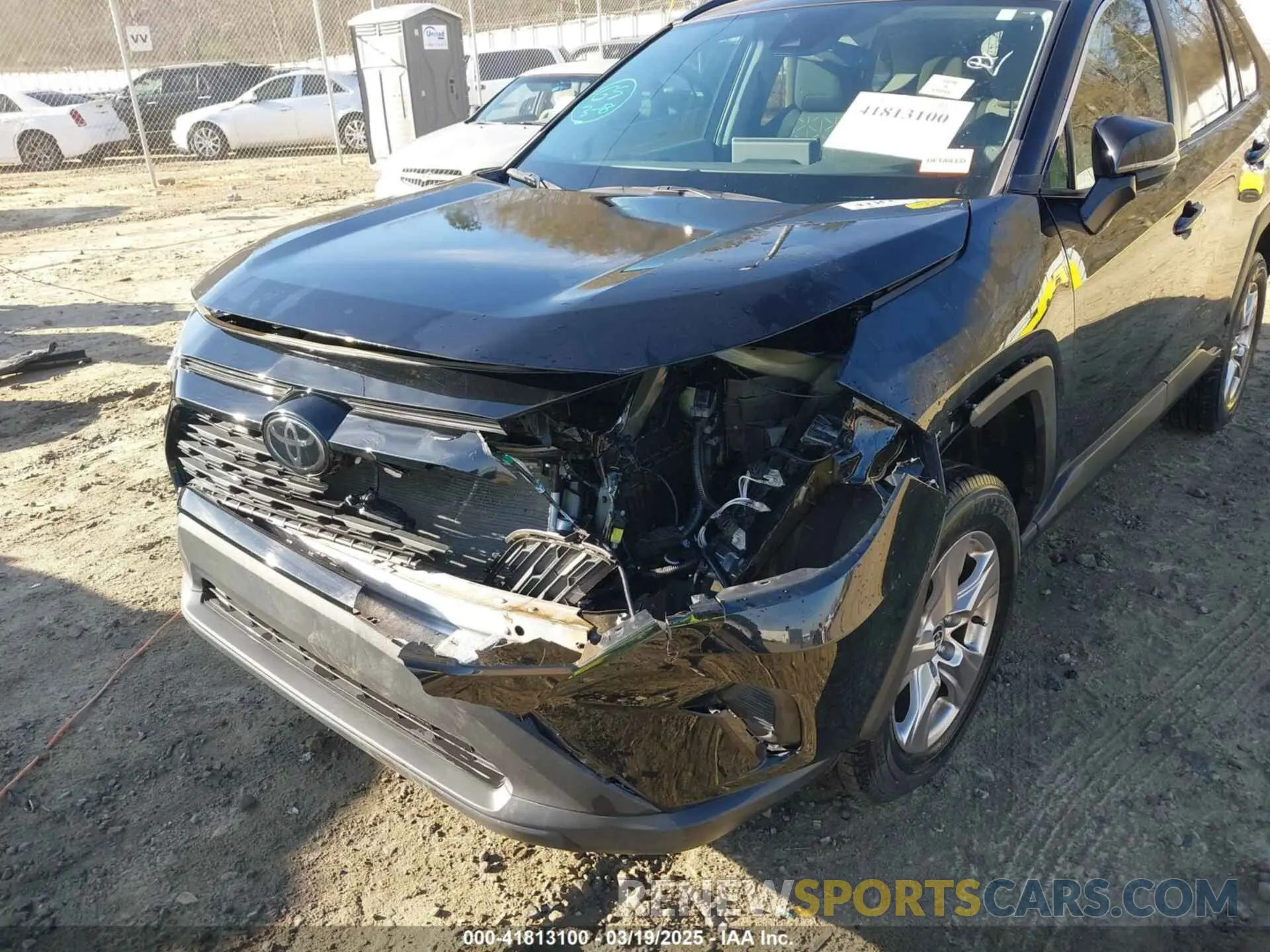 6 Photograph of a damaged car 2T3W1RFV5NC187299 TOYOTA RAV4 2022