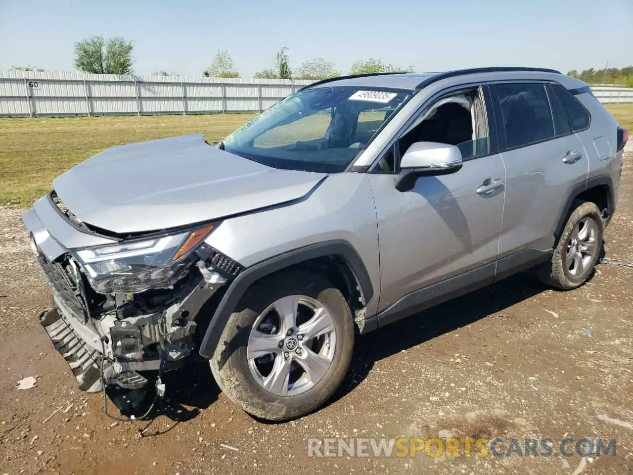 1 Photograph of a damaged car 2T3W1RFV5NW190816 TOYOTA RAV4 2022