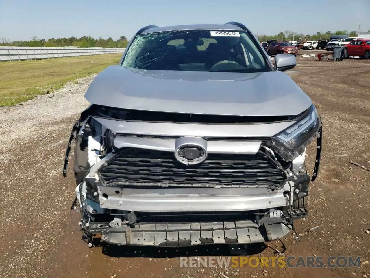 5 Photograph of a damaged car 2T3W1RFV5NW190816 TOYOTA RAV4 2022
