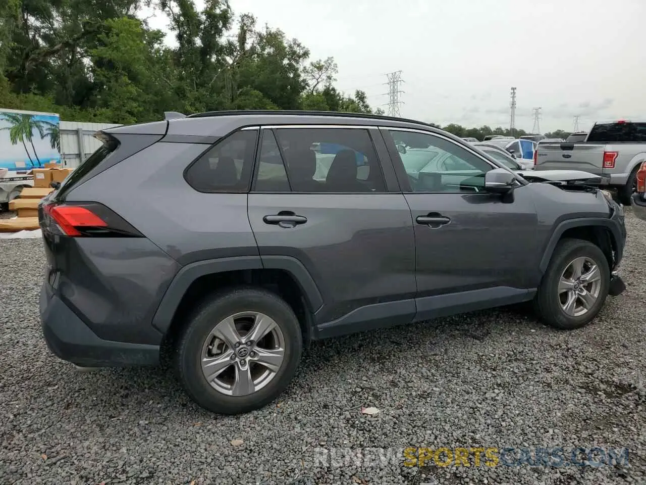 3 Photograph of a damaged car 2T3W1RFV6NC185769 TOYOTA RAV4 2022
