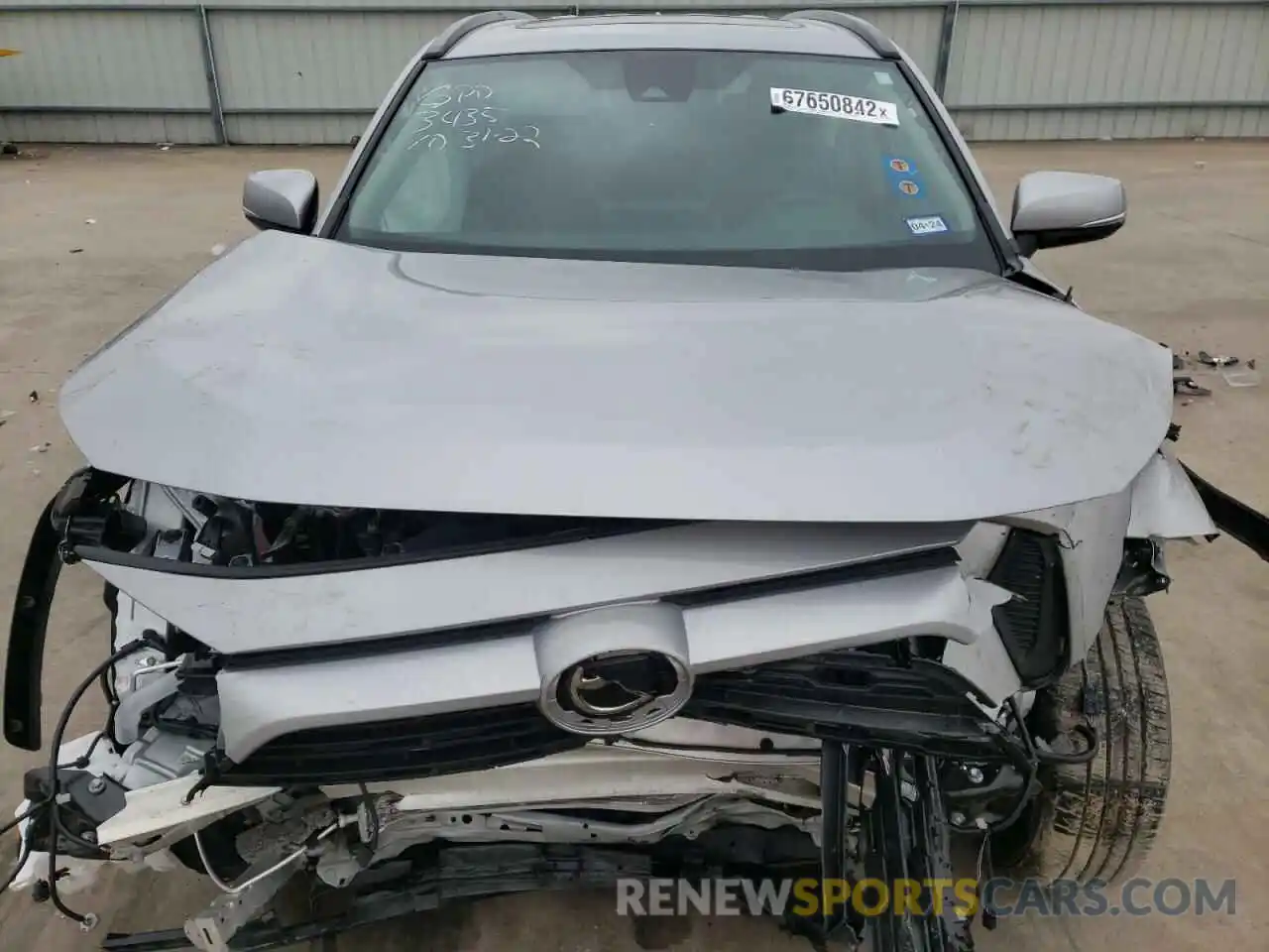 11 Photograph of a damaged car 2T3W1RFV6NC191278 TOYOTA RAV4 2022