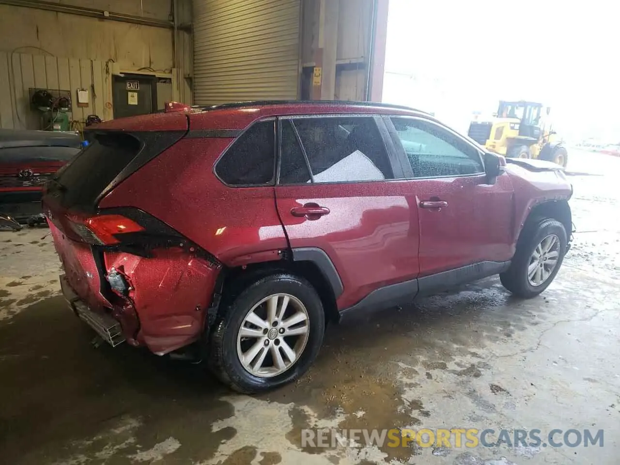 3 Photograph of a damaged car 2T3W1RFV6NW186449 TOYOTA RAV4 2022