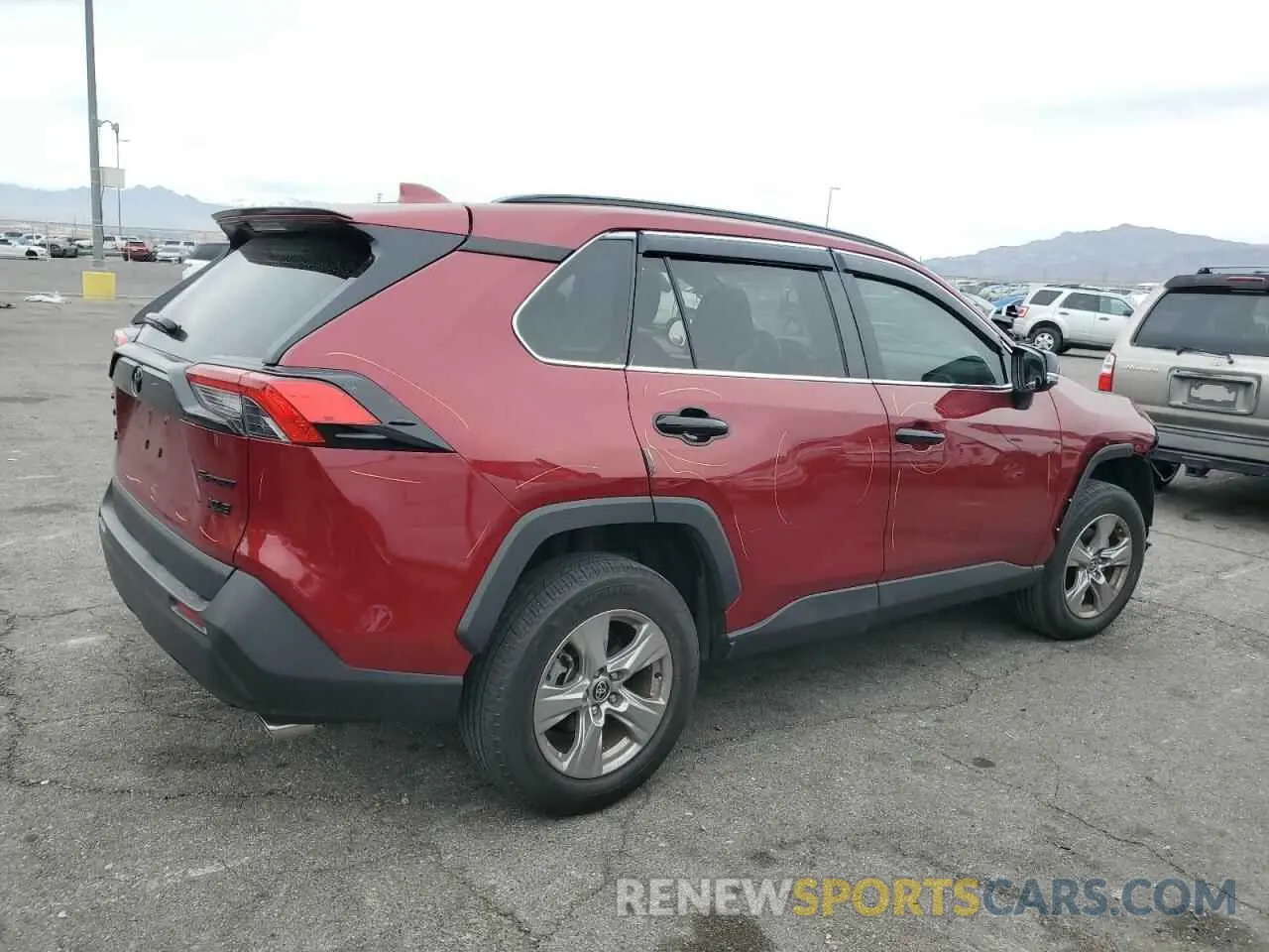 3 Photograph of a damaged car 2T3W1RFV6NW200544 TOYOTA RAV4 2022