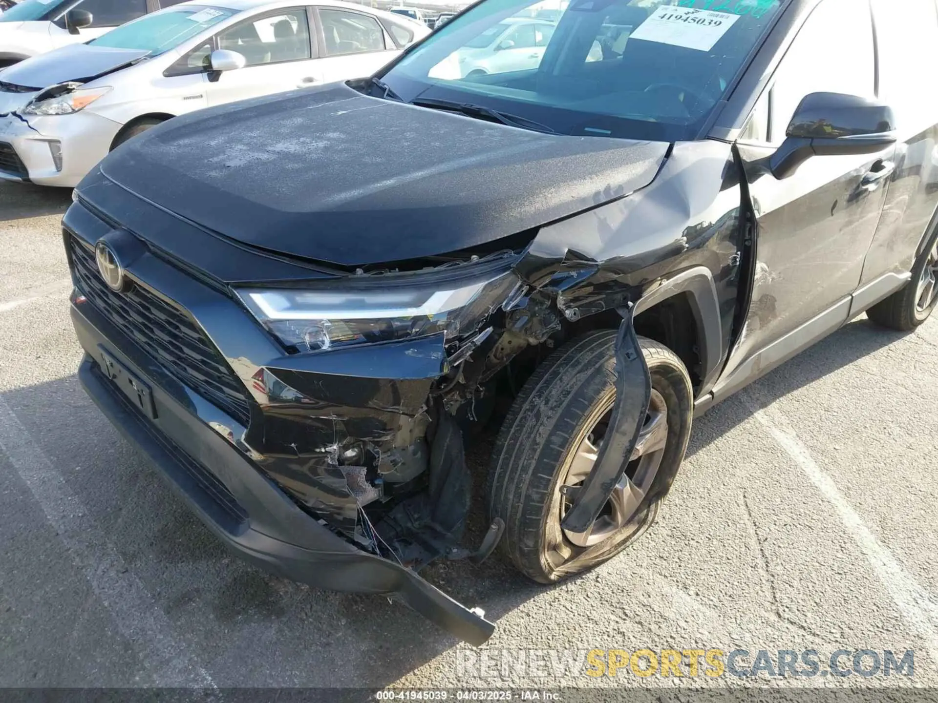 6 Photograph of a damaged car 2T3W1RFV6NW202715 TOYOTA RAV4 2022