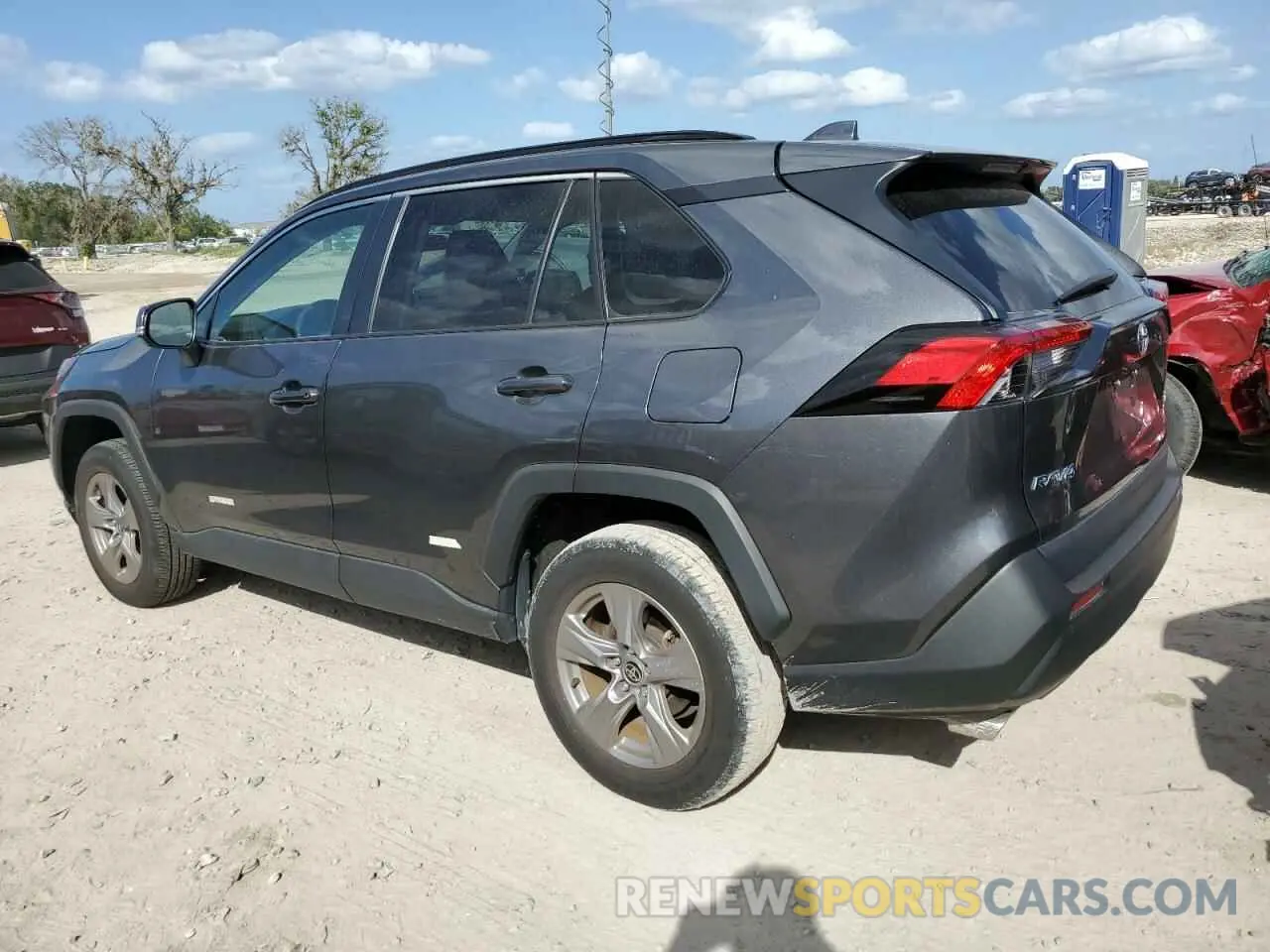 2 Photograph of a damaged car 2T3W1RFV7NC180077 TOYOTA RAV4 2022