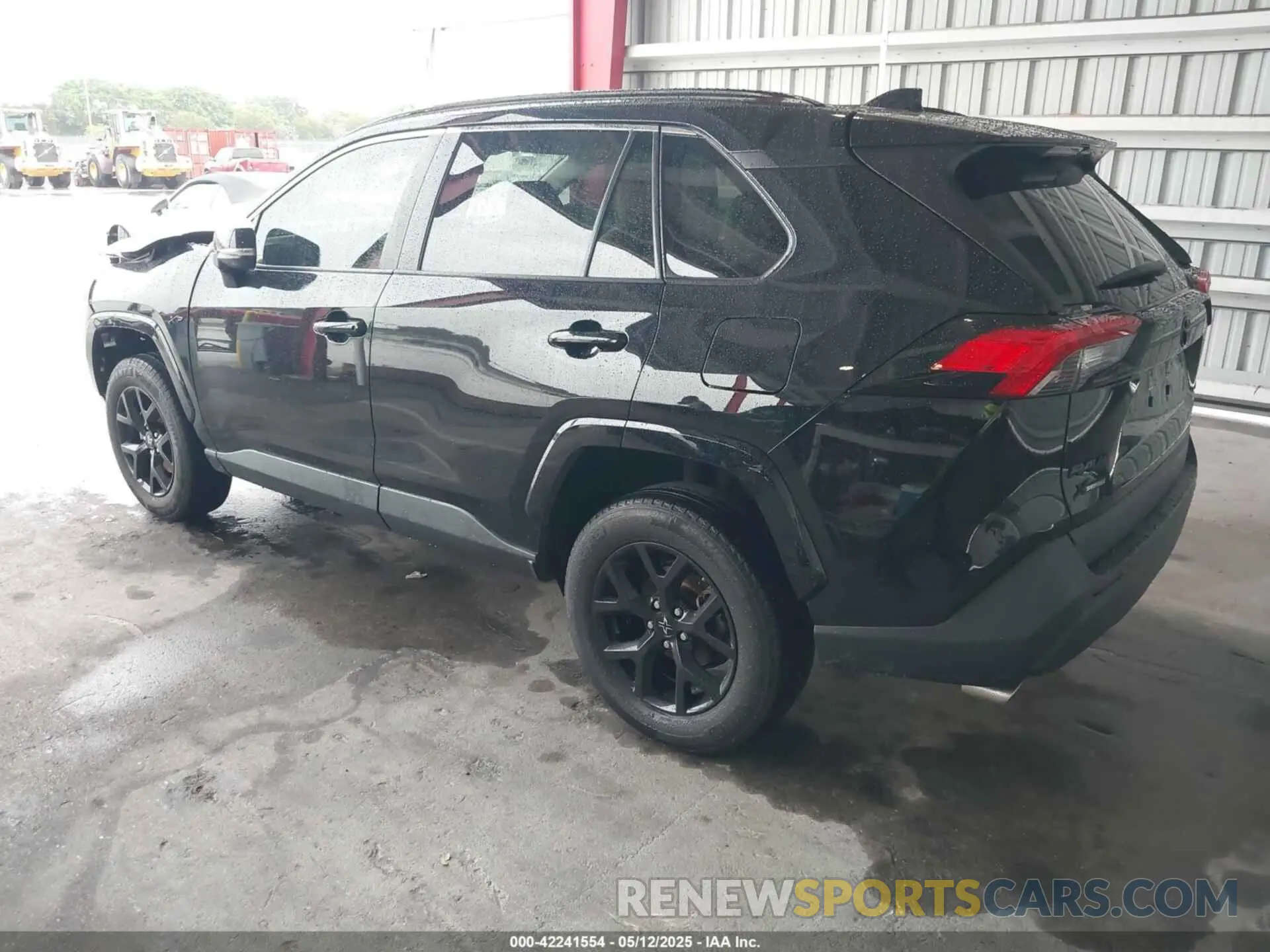 3 Photograph of a damaged car 2T3W1RFV7NC183125 TOYOTA RAV4 2022