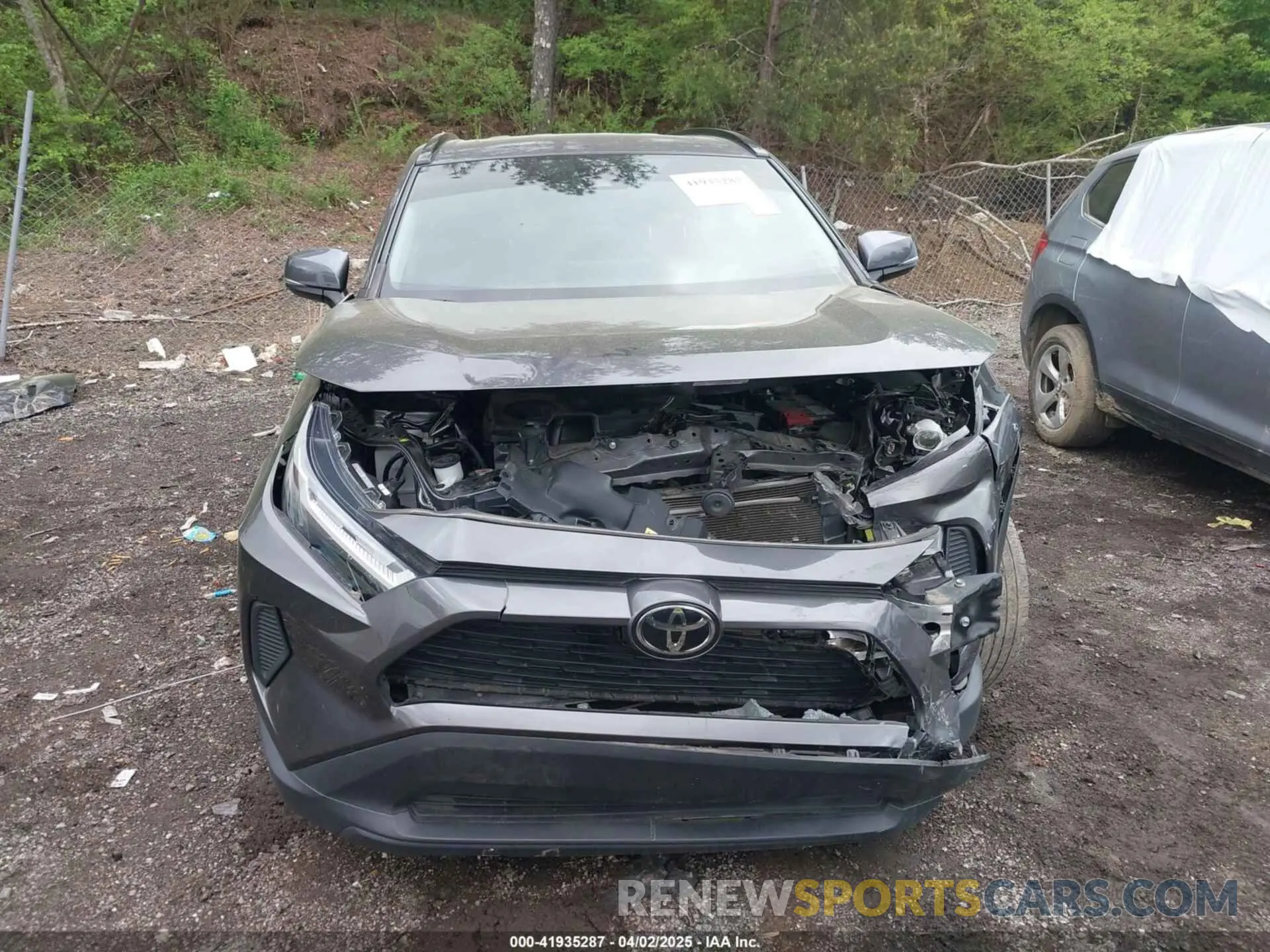 12 Photograph of a damaged car 2T3W1RFV7NC187935 TOYOTA RAV4 2022