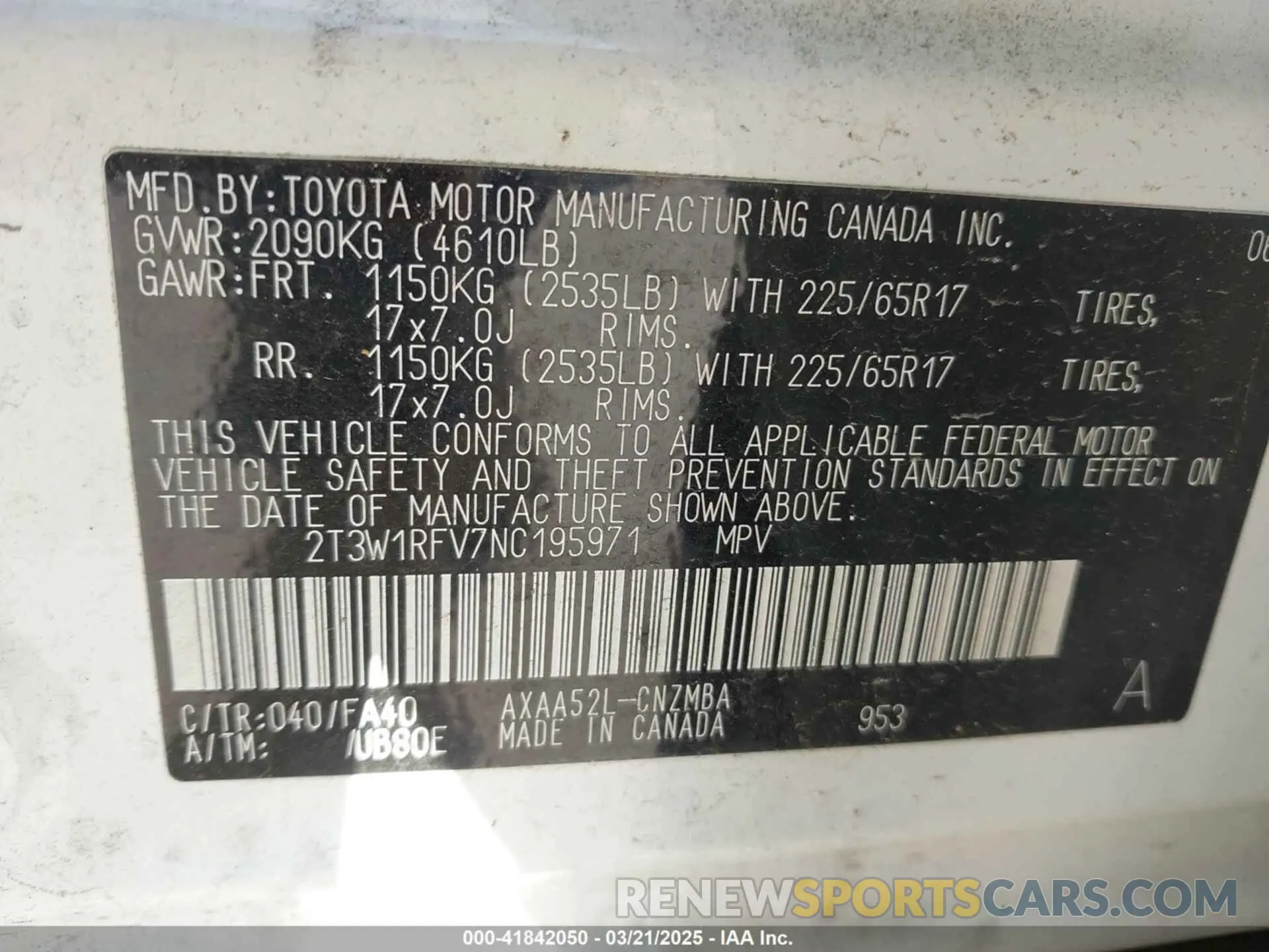 9 Photograph of a damaged car 2T3W1RFV7NC195971 TOYOTA RAV4 2022