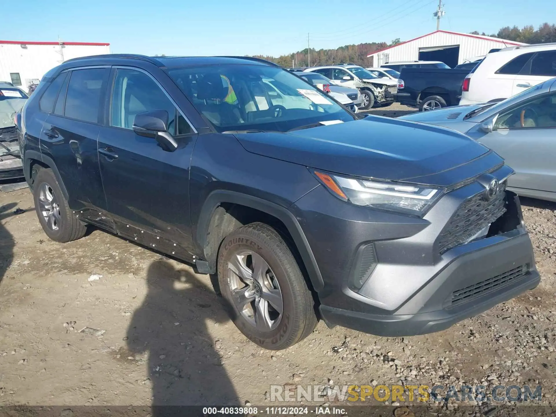 1 Photograph of a damaged car 2T3W1RFV7NC200733 TOYOTA RAV4 2022