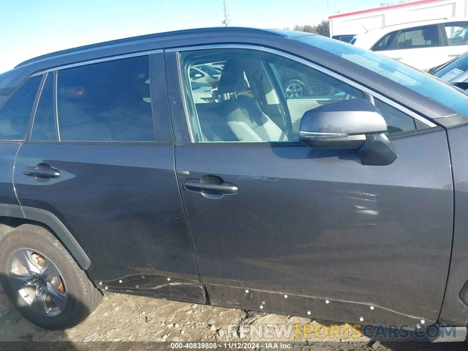 13 Photograph of a damaged car 2T3W1RFV7NC200733 TOYOTA RAV4 2022