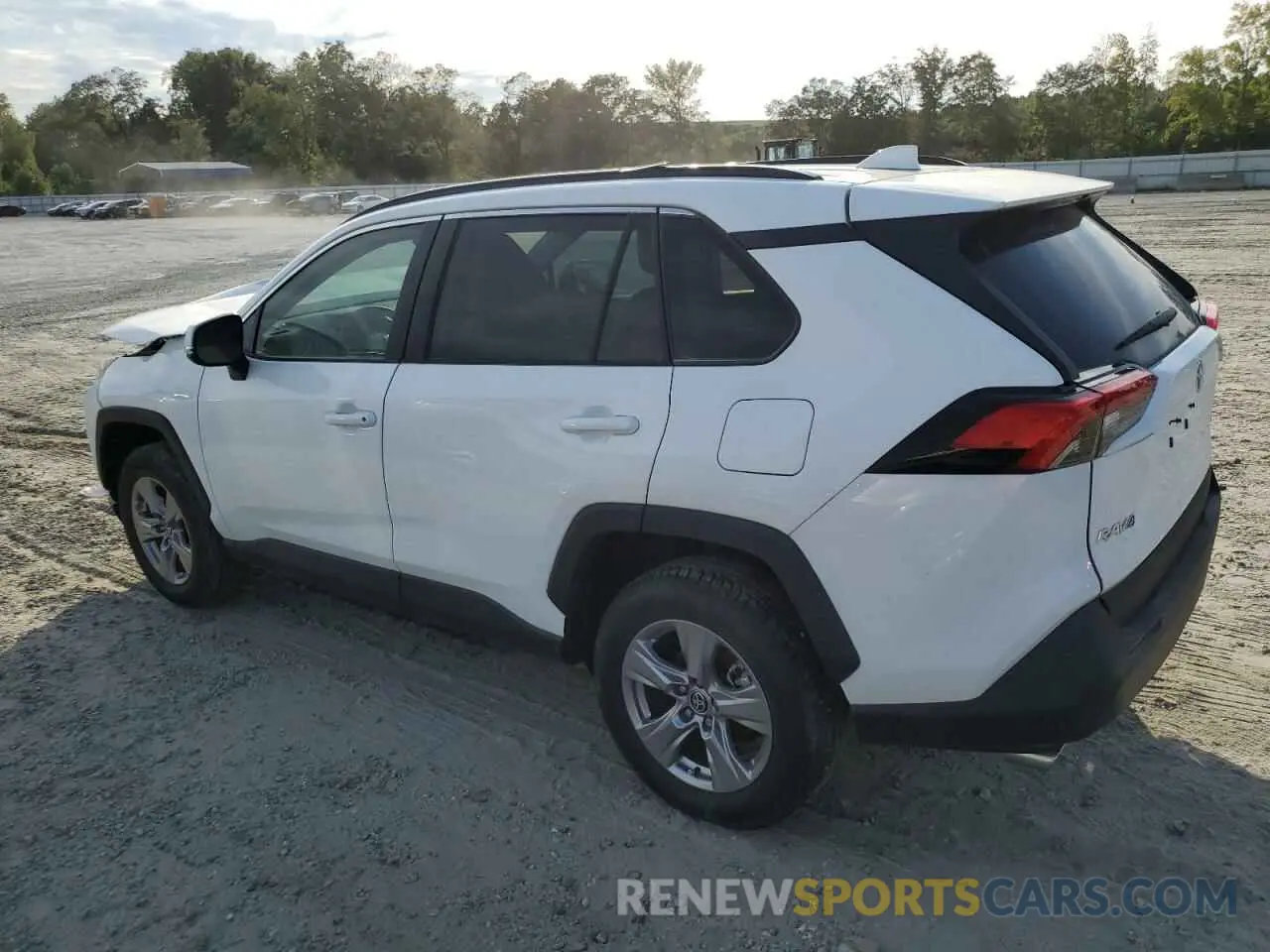 2 Photograph of a damaged car 2T3W1RFV7NC208380 TOYOTA RAV4 2022