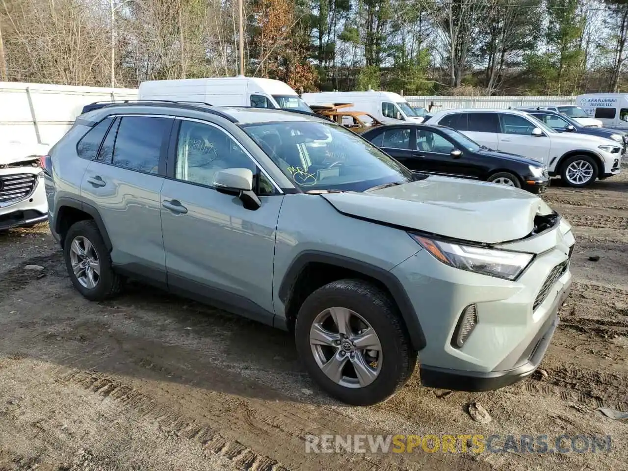 4 Photograph of a damaged car 2T3W1RFV7NW206661 TOYOTA RAV4 2022