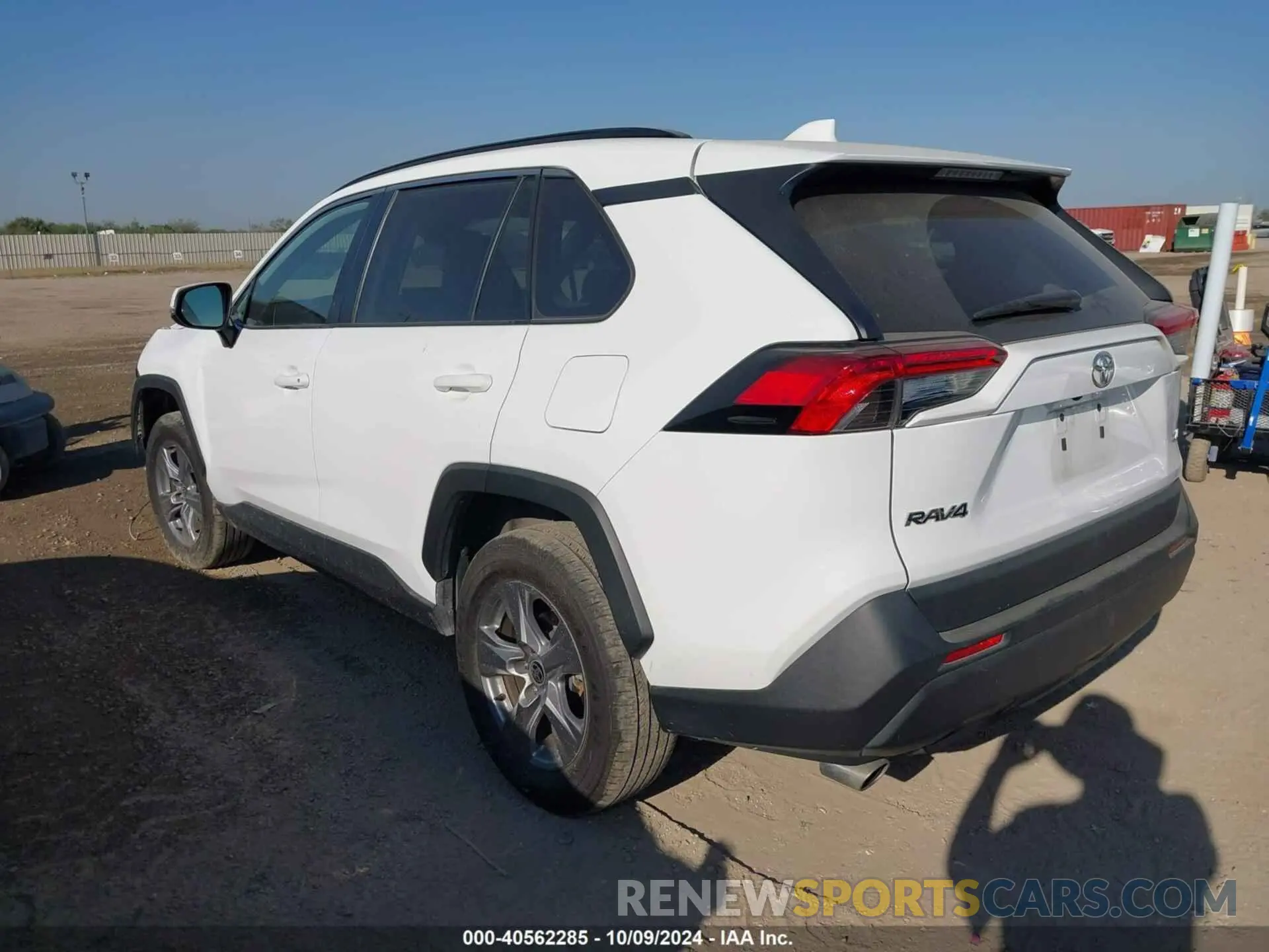 3 Photograph of a damaged car 2T3W1RFV8NC177561 TOYOTA RAV4 2022