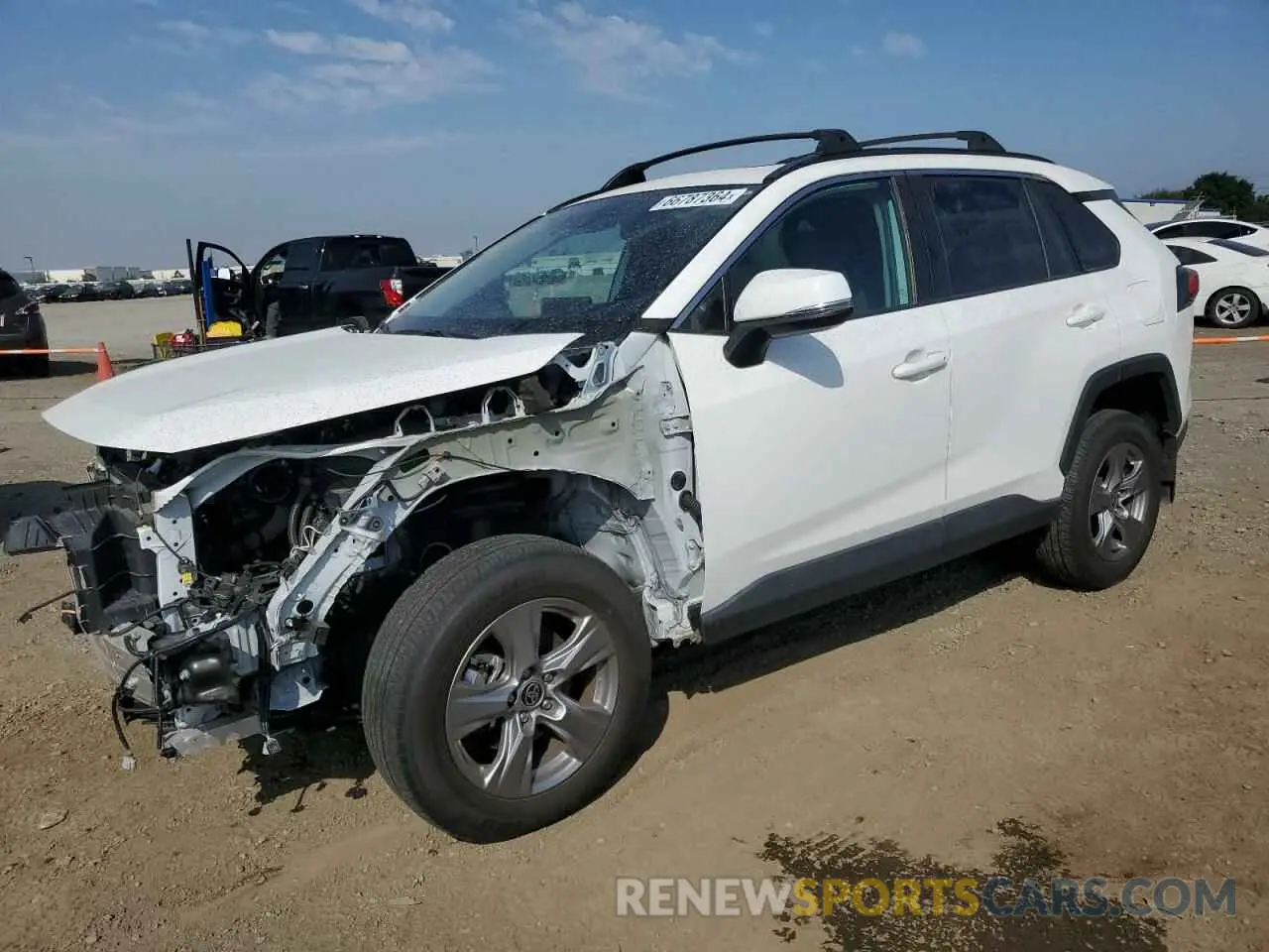 1 Photograph of a damaged car 2T3W1RFV8NC177690 TOYOTA RAV4 2022