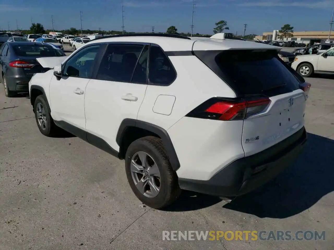 3 Photograph of a damaged car 2T3W1RFV8NC179598 TOYOTA RAV4 2022