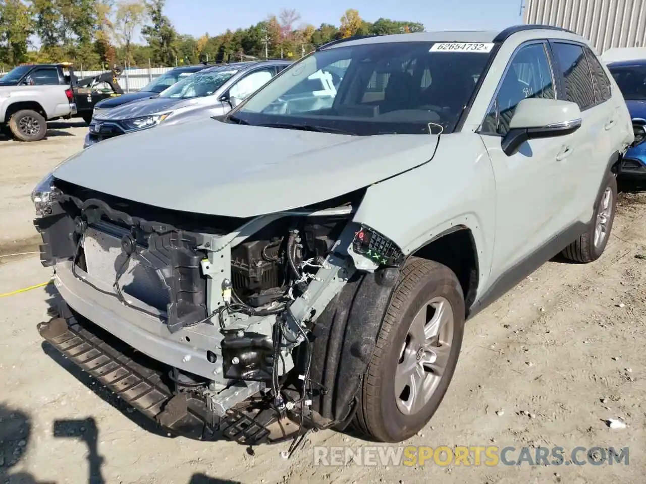 2 Photograph of a damaged car 2T3W1RFV8NW190633 TOYOTA RAV4 2022