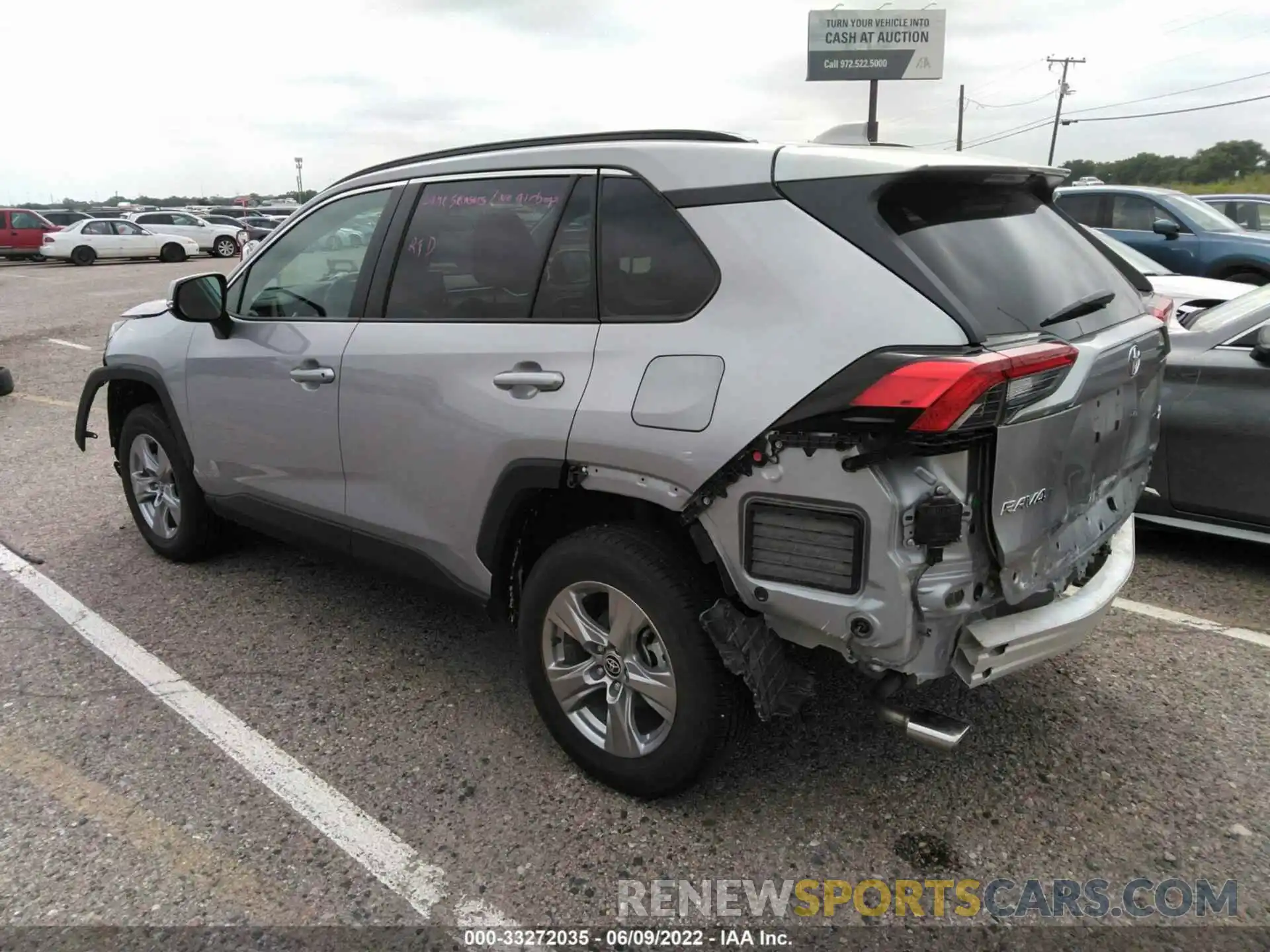 3 Photograph of a damaged car 2T3W1RFV8NW194326 TOYOTA RAV4 2022