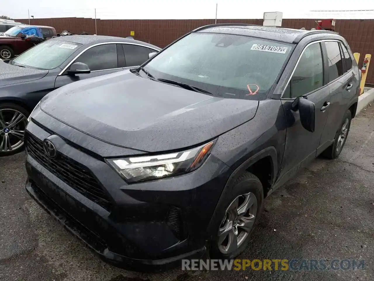 2 Photograph of a damaged car 2T3W1RFV8NW202991 TOYOTA RAV4 2022