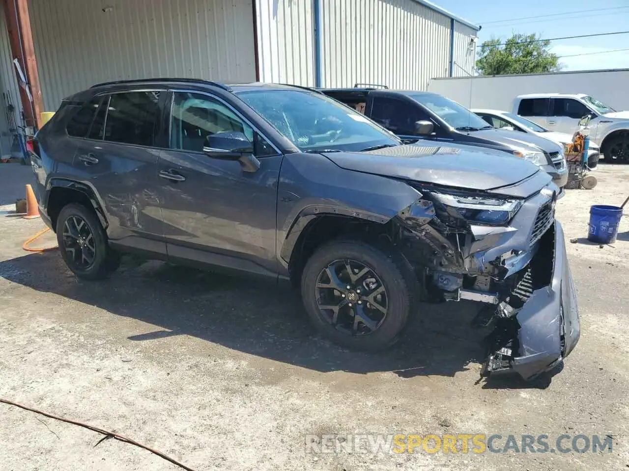 4 Photograph of a damaged car 2T3W1RFV8NW208600 TOYOTA RAV4 2022