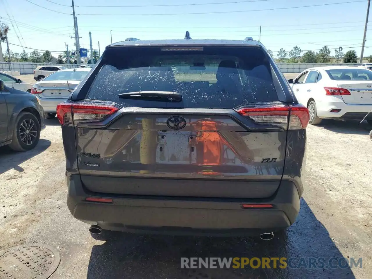 6 Photograph of a damaged car 2T3W1RFV8NW208600 TOYOTA RAV4 2022