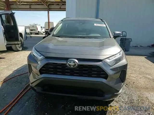 14 Photograph of a damaged car 2T3W1RFV9NC176483 TOYOTA RAV4 2022