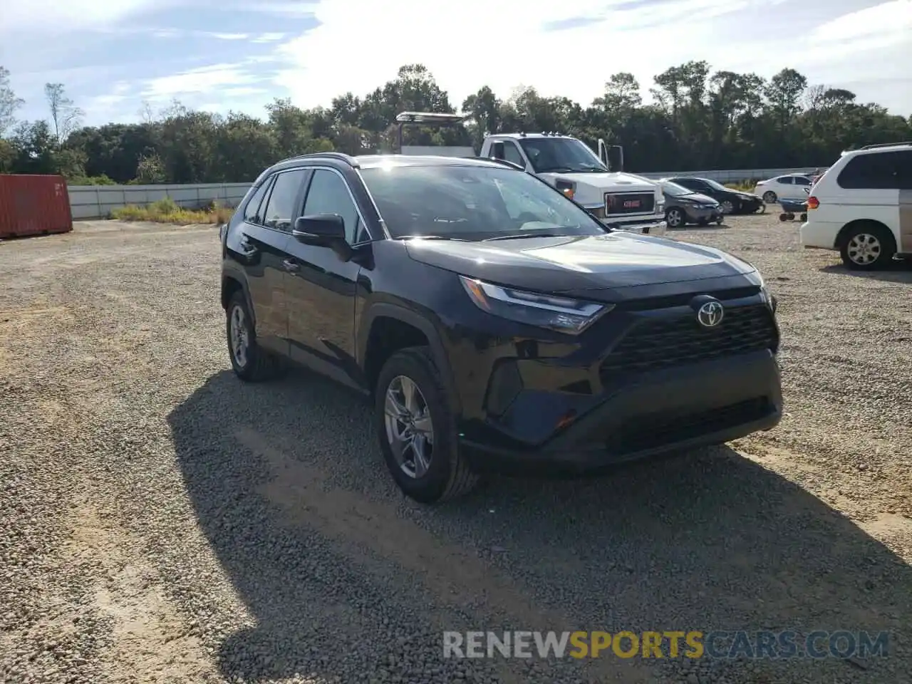 1 Photograph of a damaged car 2T3W1RFV9NC181506 TOYOTA RAV4 2022