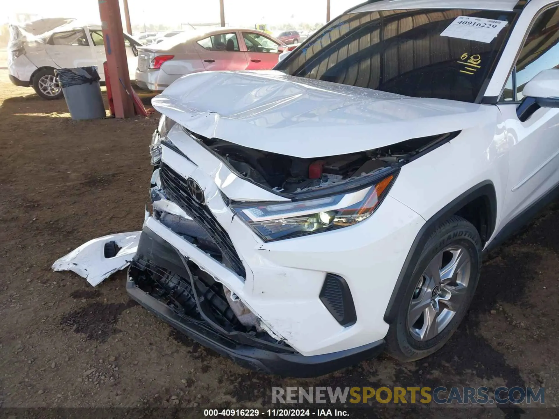 6 Photograph of a damaged car 2T3W1RFV9NC210258 TOYOTA RAV4 2022