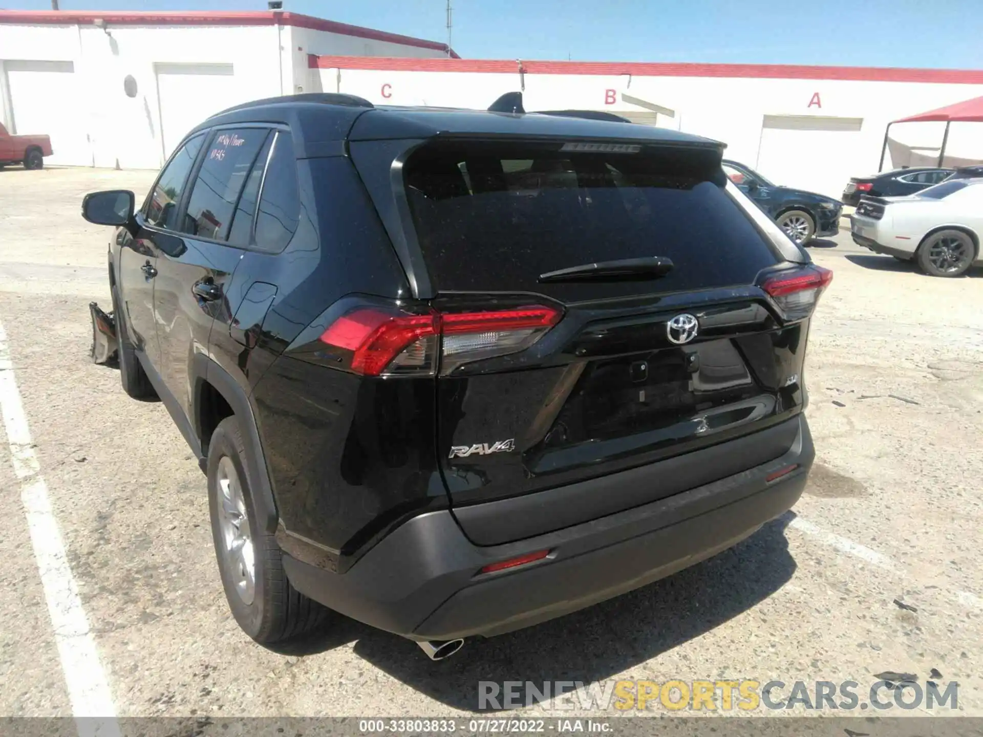 3 Photograph of a damaged car 2T3W1RFV9NW203471 TOYOTA RAV4 2022