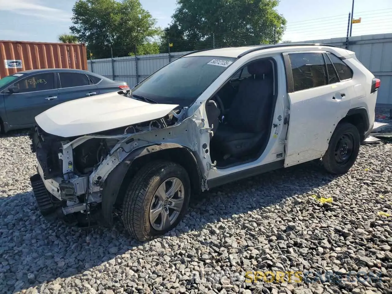 1 Photograph of a damaged car 2T3W1RFV9NW215670 TOYOTA RAV4 2022