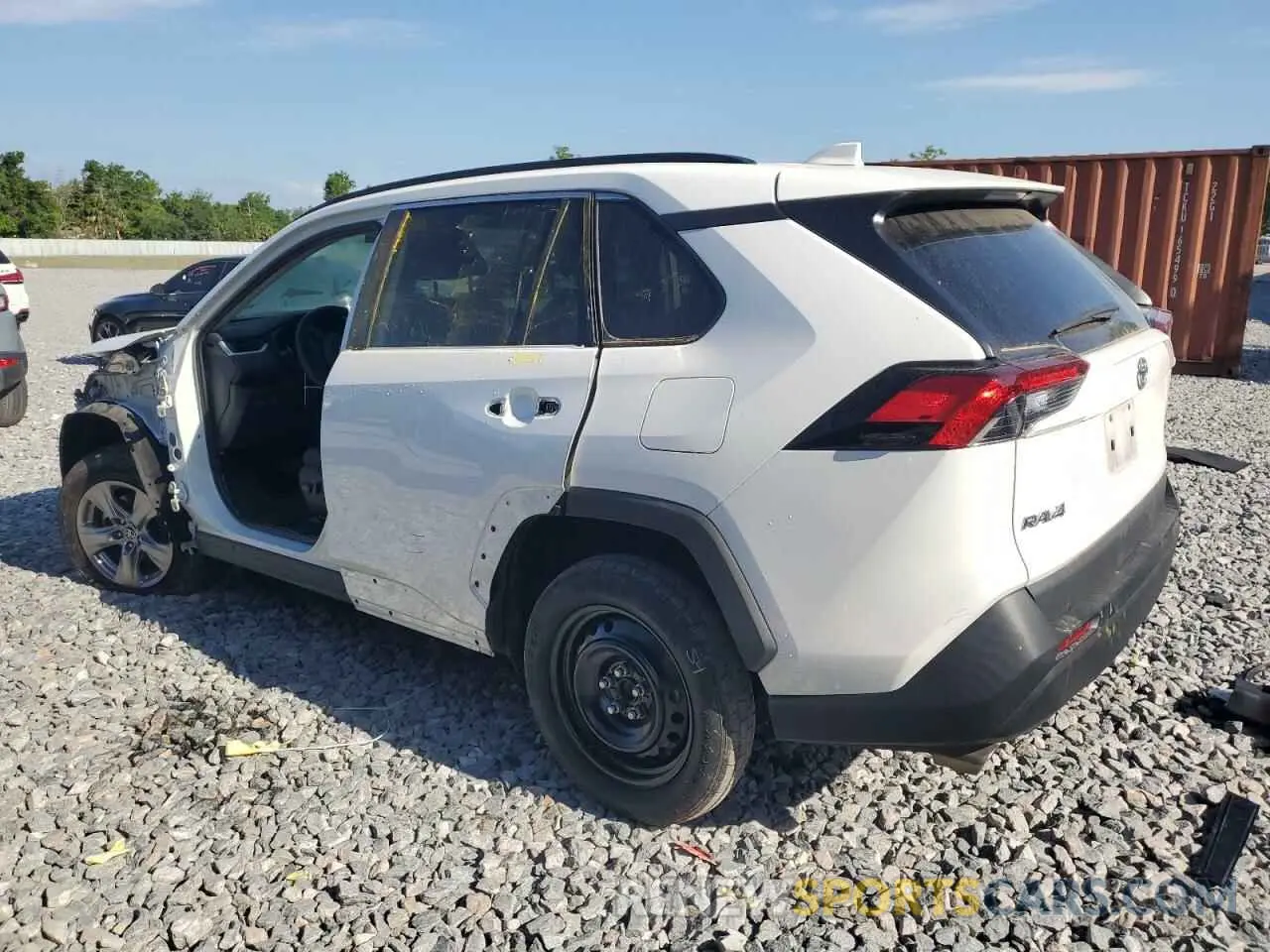 2 Photograph of a damaged car 2T3W1RFV9NW215670 TOYOTA RAV4 2022