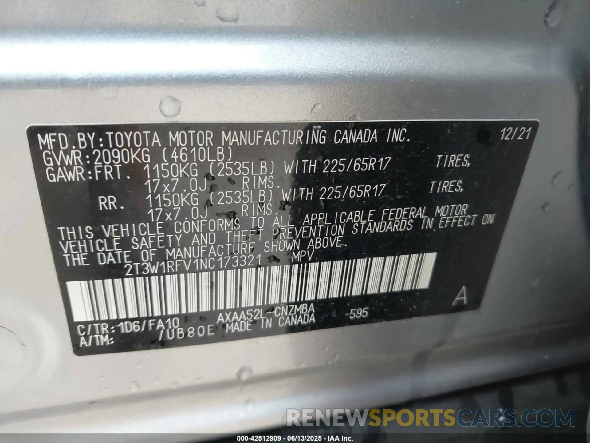 9 Photograph of a damaged car 2T3W1RFVINC173321 TOYOTA RAV4 2022