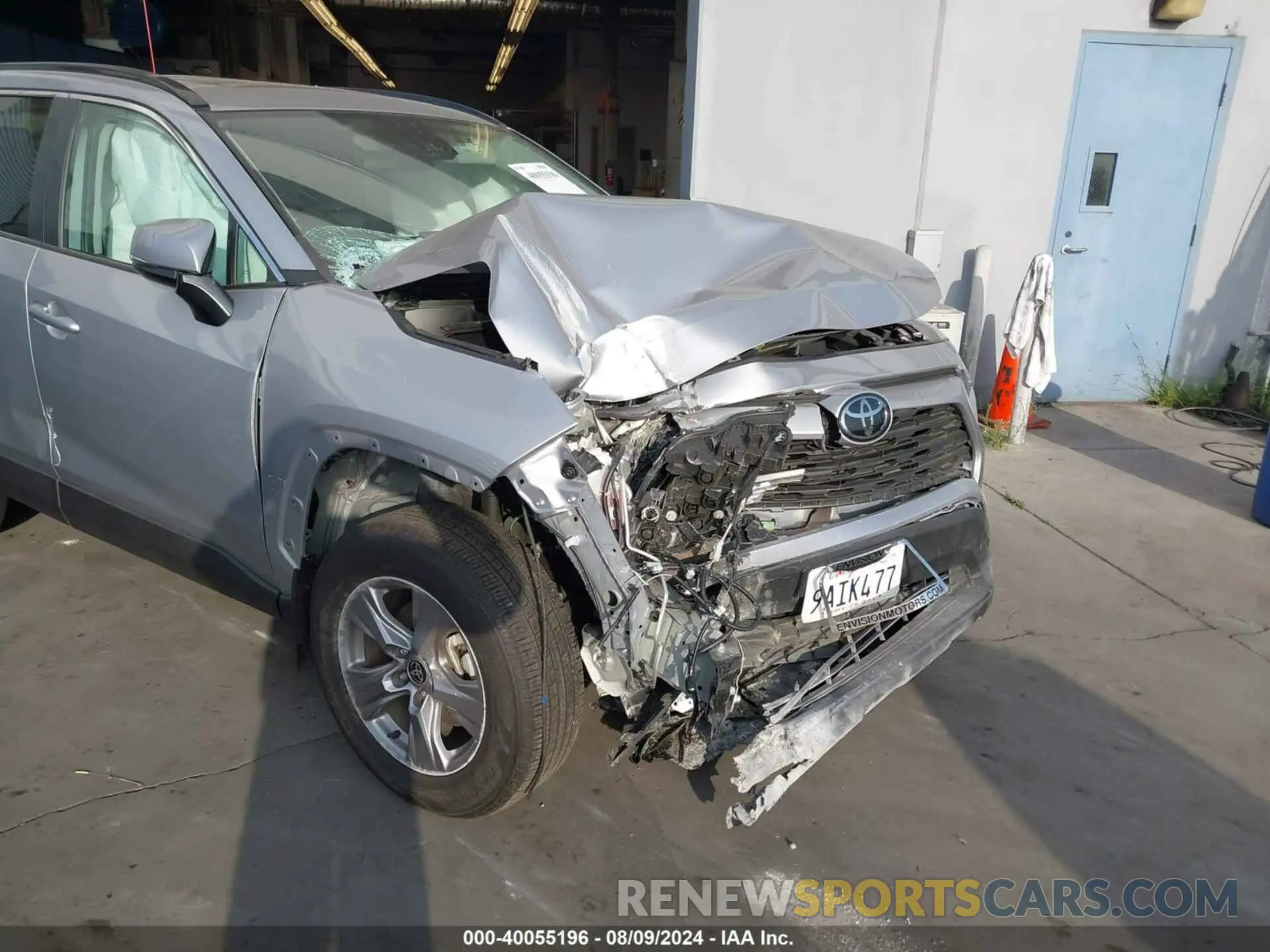 6 Photograph of a damaged car 2T3W1RFVXNC182633 TOYOTA RAV4 2022