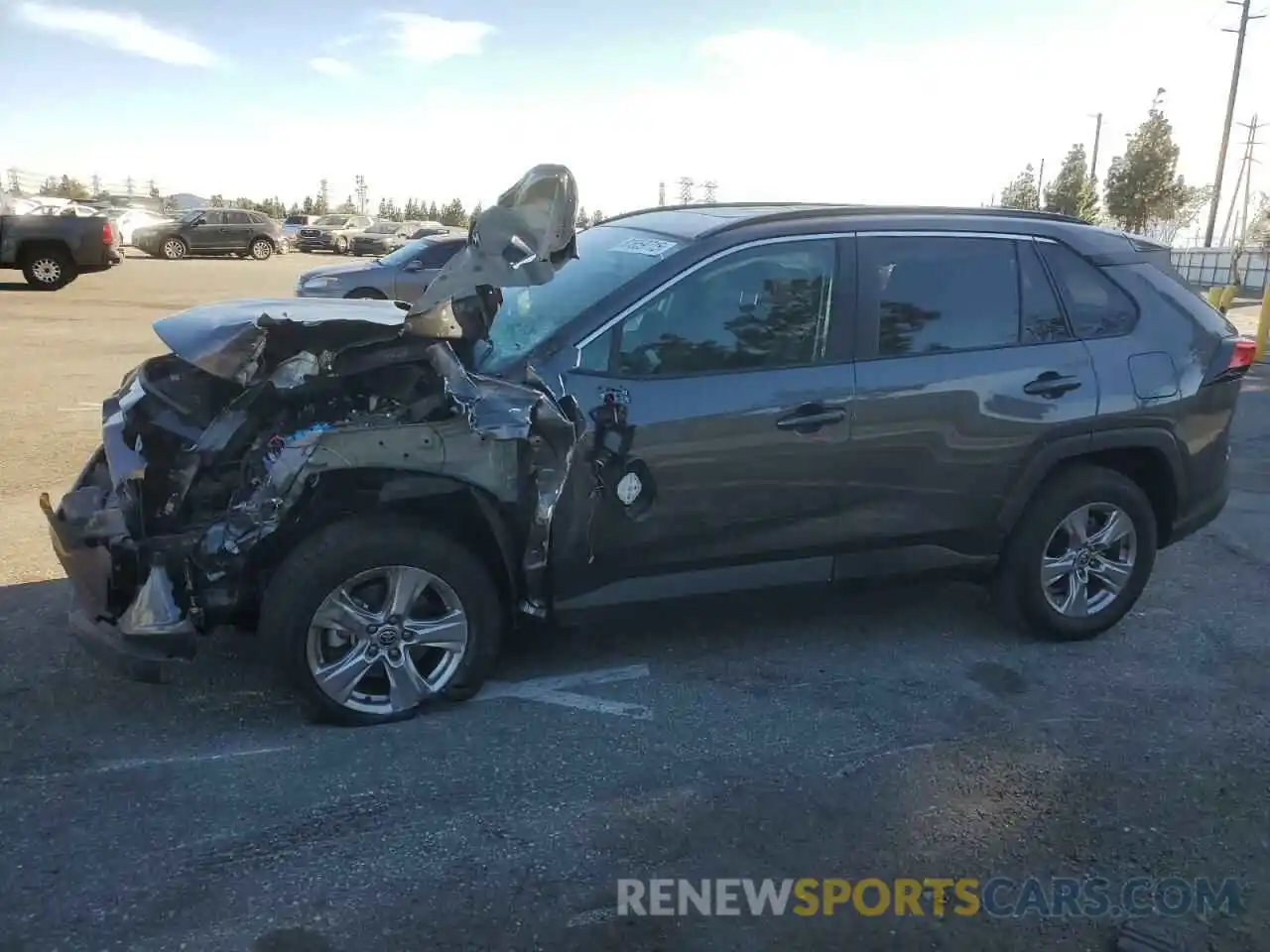 1 Photograph of a damaged car 2T3W1RFVXNC195964 TOYOTA RAV4 2022