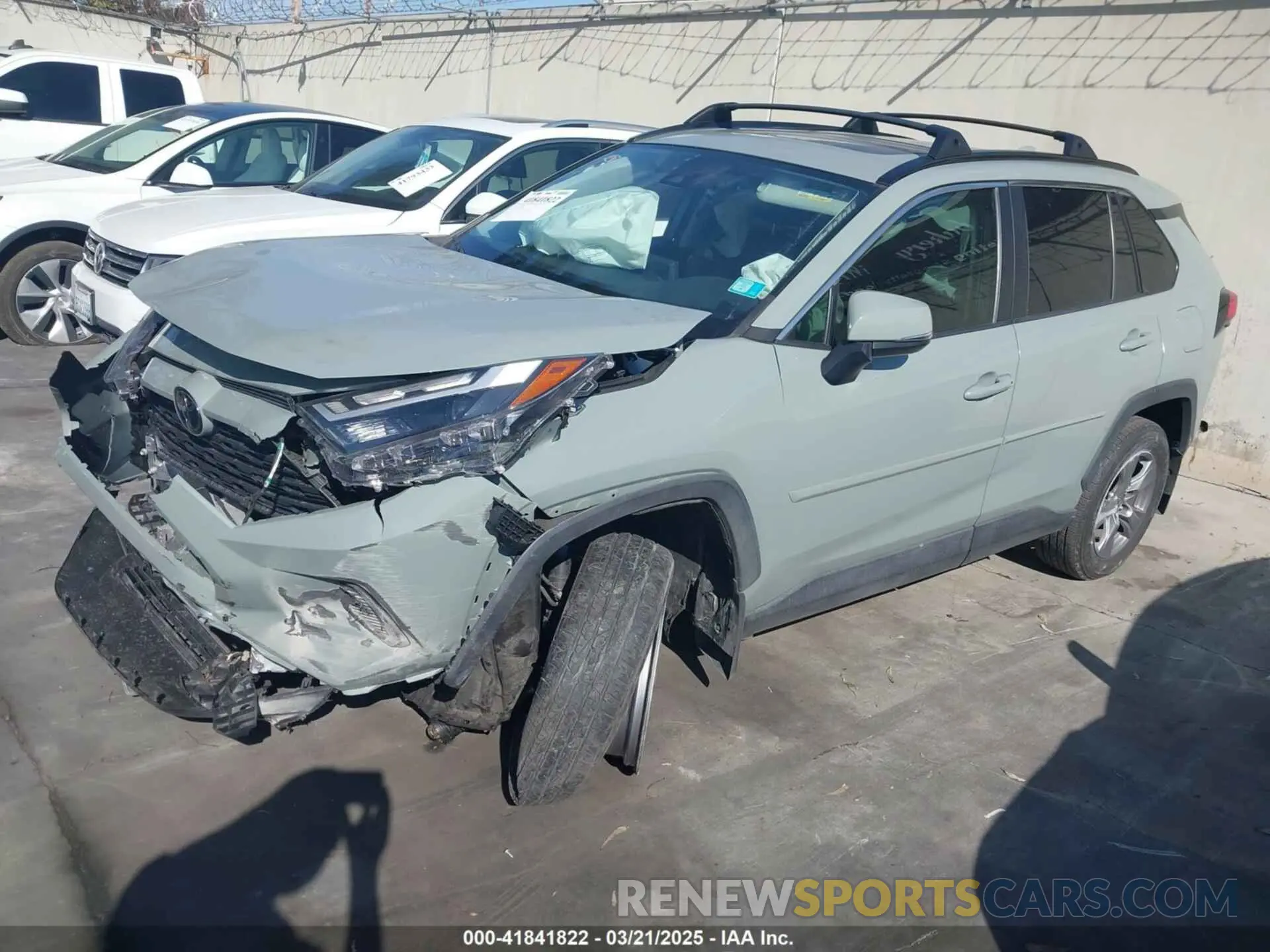 2 Photograph of a damaged car 2T3W1RFVXNW186938 TOYOTA RAV4 2022