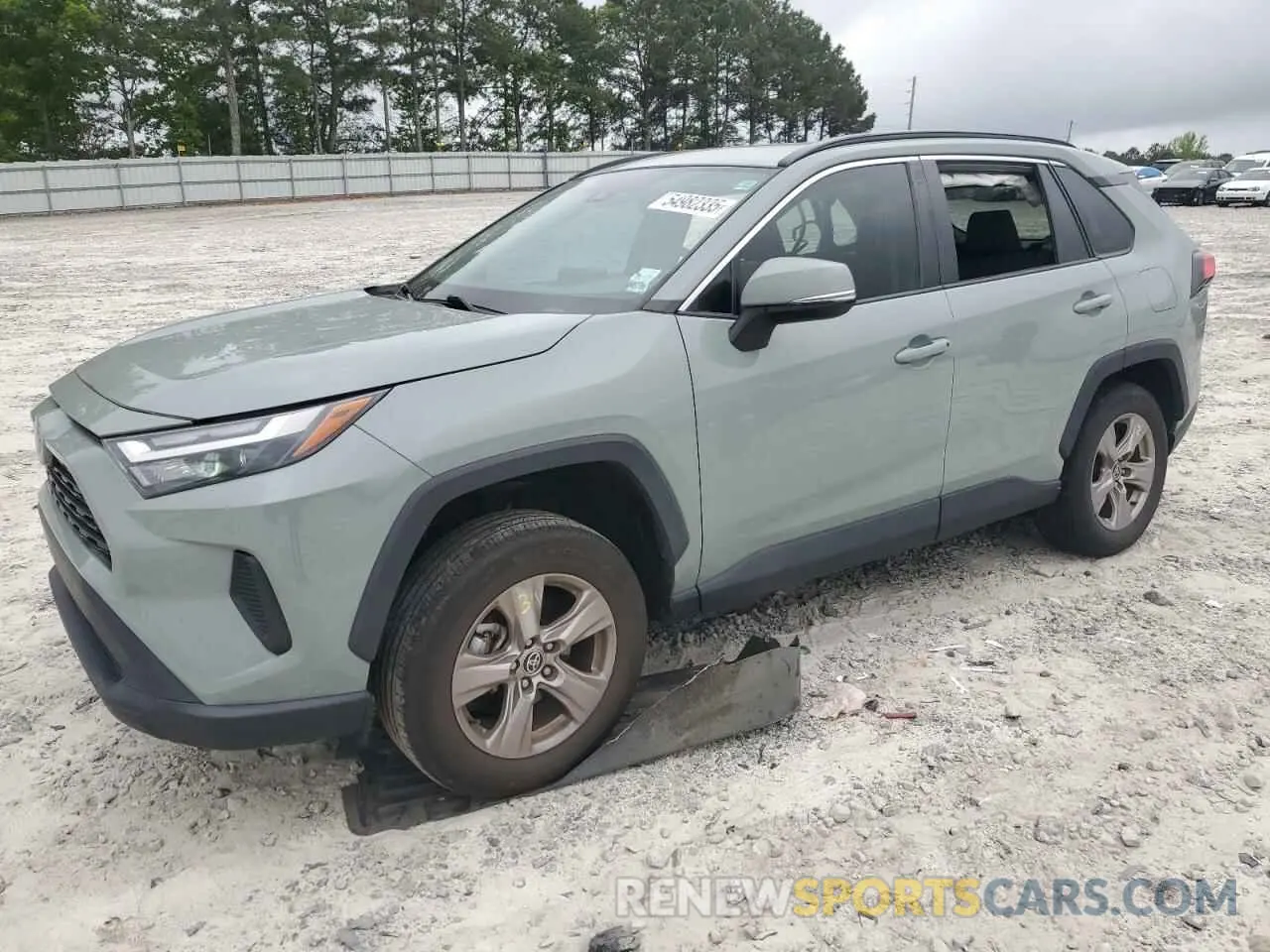 1 Photograph of a damaged car 2T3W1RFVXNW195316 TOYOTA RAV4 2022