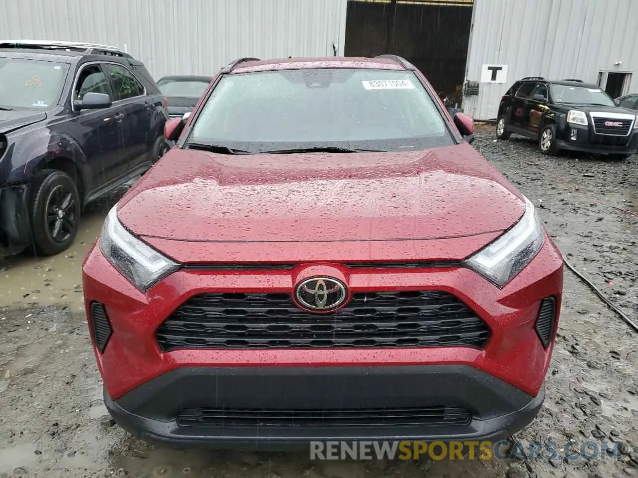 5 Photograph of a damaged car 2T3W1RFVXNW197213 TOYOTA RAV4 2022