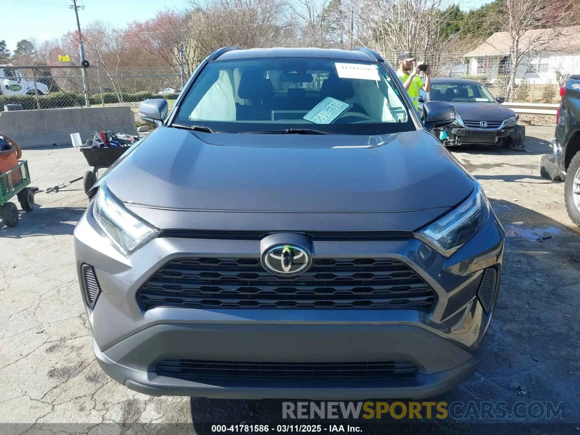 12 Photograph of a damaged car 2T3W1RFVXNW201664 TOYOTA RAV4 2022